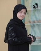 عبا مهرخ با استین گلدوزی شده